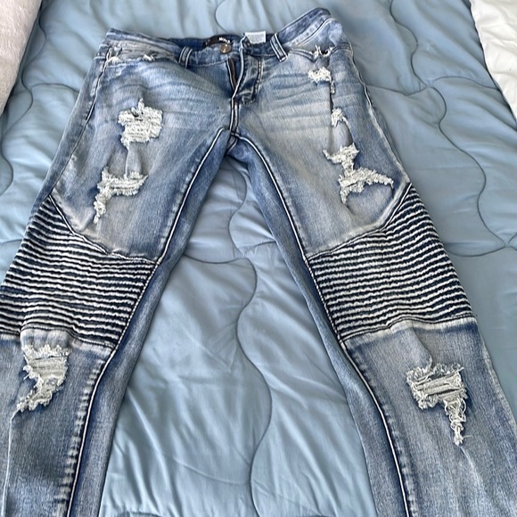 Fashion Nova Denim - Womens ripped jeans